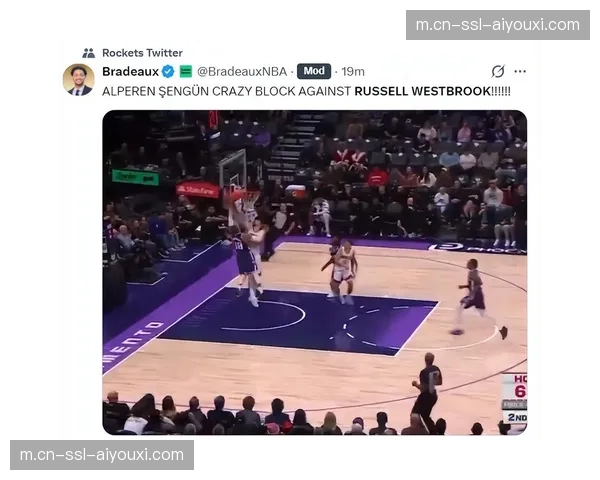 火箭申京高位策应 关键时刻进攻发起多样性不足